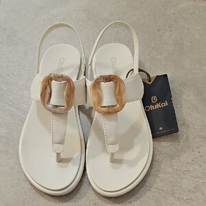 OluKai Women's Cream Sandals with Tan Accents